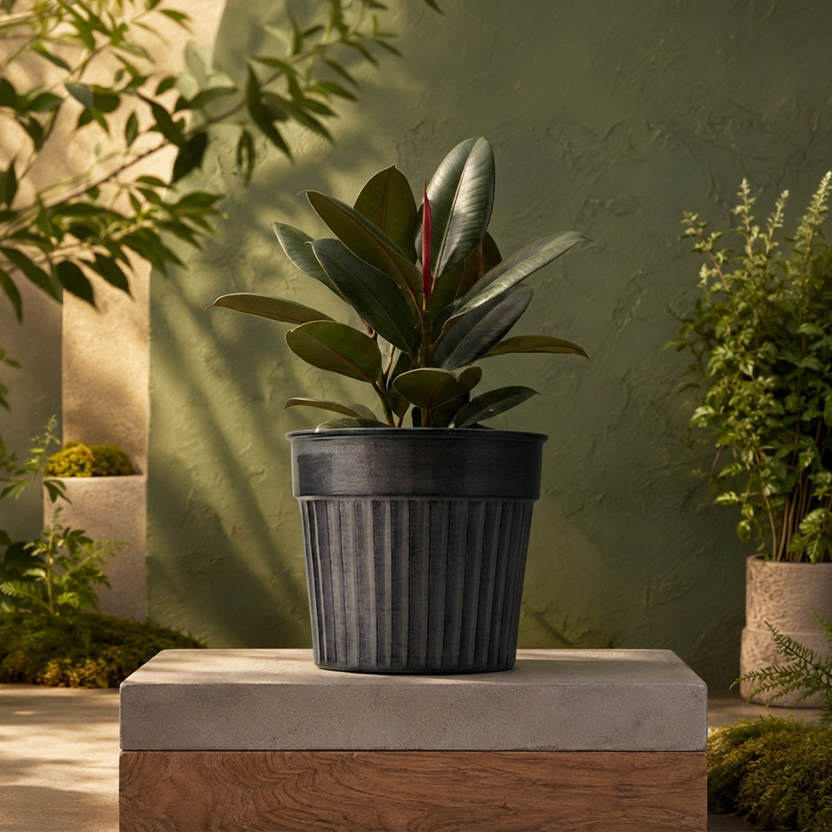 Galvanised Ribbed Metal Pot